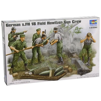 Obrázek Trumpeter 00425 modelářská sada German Field Howitzer Gun Crew On Firing