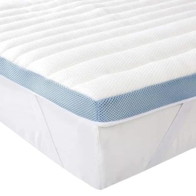 Obrázek Amazon Basics Podložka na matraci z paměťové pěny s pásky, 180 x 200 cm, výška 5 bílý