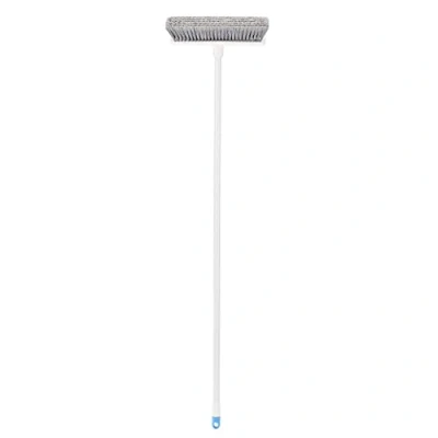 Obrázek Amazon Basics Koště se zahnutou rukojetí, modrá/bílá