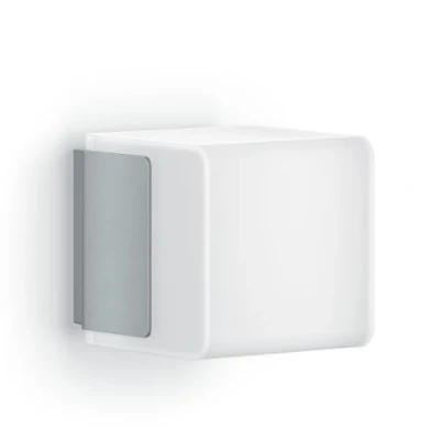 Obrázek Steinel Connect LED venkovní svítidlo L 835 SC, chytré nástěnné svítidlo, hlásič pohybu, stmívatelné, propojitelné přes aplikaci, časový plán, 3000 K, 9.1 W, stříbrné