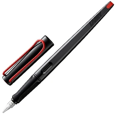 Obrázek Lamy joy black plnicí pero pro krásné psaní s ergonomickou rukojetí a leštěným ocelovým hrotem v šířce linky 1,1 mm kaligrafické tahovací pružinou vč. inkoustové kazety