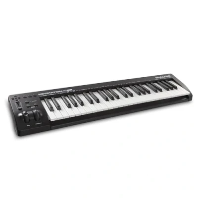 Obrázek M Audio Keystation 49 MKIII kompaktní 49tlačítkový MIDI Keyboard Controller s přiřitelnými ovladači, kolečky Pitch/ modulace, Plug And Play (Mac/PC) konektivitou a softwarovou produkční sadou