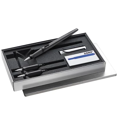 Obrázek Lamy joy AL black kaligrafické plnicí pero pro krásné psaní se 3 různými pery (1,1/1,5/1,9 mm) s pružicí a ergonomickou rukojetí vč. 5 inkoustových bombiček T 10 modré
