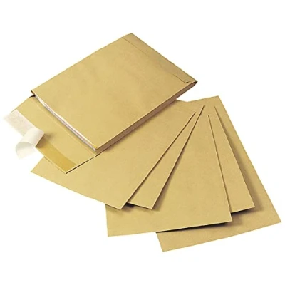 Obrázek Q CONNECT KF3526 zaslání Kapsička s postranními záhyby, 100 ks, 305 X 254 25 mm, samolepicí, Manila Hnědá