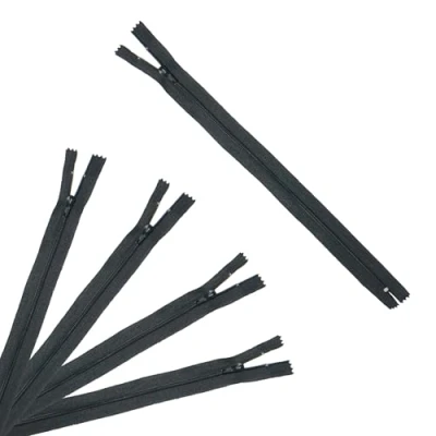 Obrázek Trimz 15 cm Langer Reißverschluss mit 4 mm Zähnen, Schwarz, 5 Stück, Polyester