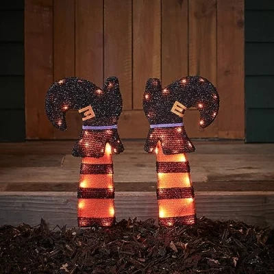 Obrázek Lights4fun LED Halloween čarodějnické nohy s kolíky do země dekorace venkovní provoz na baterie zahradní