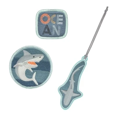 Obrázek LÄSSIG Sada přívěsků a záplat (3 ks) s druky/školní nášivkami, shark, Přívěsek na tašku