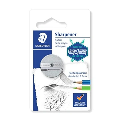 Obrázek STAEDTLER 510 25BK C dvojitý ořezávátko (z hořčíku, pro tužky a pastelky ve standardním formátu, nejvyšší přesnost, super lehký, blistr karta s ořezávátkem)