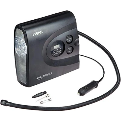 Obrázek Amazon Basics Vzduchový kompresor, kompaktní, přenosný, výplň pneumatik, automatické vypnutí s LED světlem, stejnosměrný proud 12 V, 10,3 bar, černý
