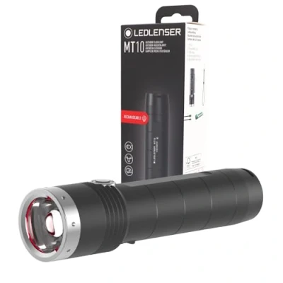 Obrázek Ledlenser, MT10, LED kapesní svítilna, 1000 lumenů, s akumulátorem, nabíjecí, zaostřitelná, dosah světla 180 m, doba svícení až 144 hod.