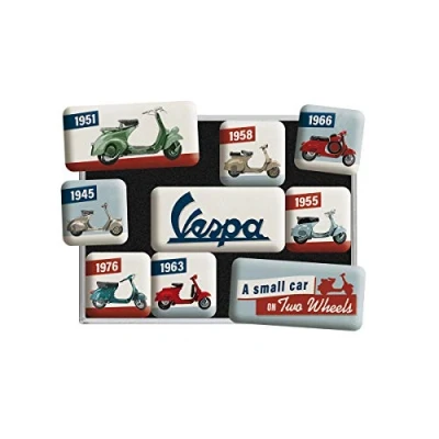 Obrázek Nostalgic Art Retro magnety na lednici, 9 kusů, Vespa Model Chart nápad dárek pro fanoušky skútrů, magnetická sada magnetické tabule, vintage design