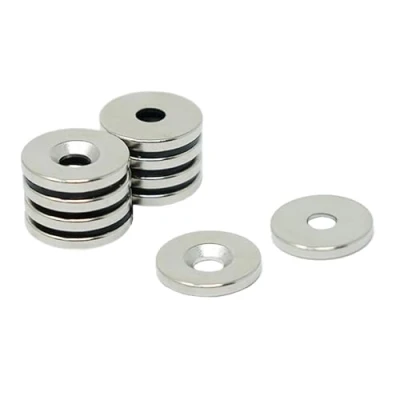 Obrázek Neodym magnet průměr 15 mm x tloušťka 2 4,2 C/umyvadlo 2,6 kg tah sever balení po