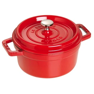 Obrázek Kulatý hrnec od firmy Staub s poklicí (vhodný pro indukci, matně černým smaltováním vevnitř hrnce)