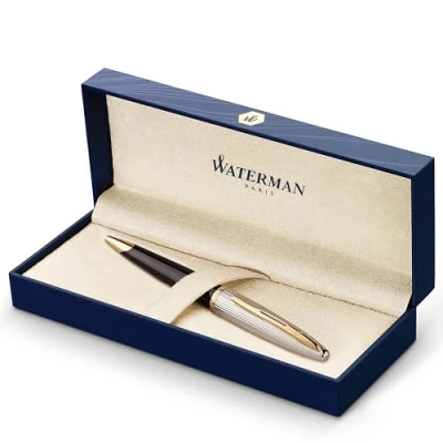 Obrázek Waterman Carène Deluxe plnicí pero vysoce lesklé černé se stříbrným plátováním a klipem z 23karátového zlata s jemným peřím modrý inkoust dárková krabička