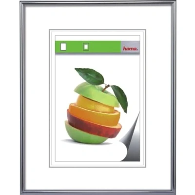 Obrázek Hama Rámeček DIN A4 (21 x 29,7 cm), s papírovou paspartou 15 20 cm, nerozbitné plastové sklo, k zavěšení, stříbrný