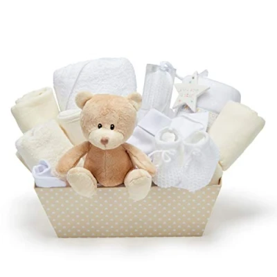 Obrázek Neutrales Baby Geschenkkorb mit Fleece Wickeltuch, Kapuzenhandtuch, Babykleidung, 2 Mulltücher und süßem braunen Teddybär