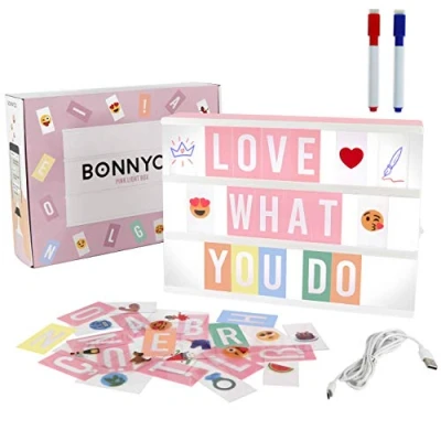 Obrázek světelný box růžový A4 se 400 písmeny, emodži, 2 tužkami, USB BONNYCO LED s písmeny dárek pro ženy, dívky světelná krabice děti ložnici obývací pokoj dekorace