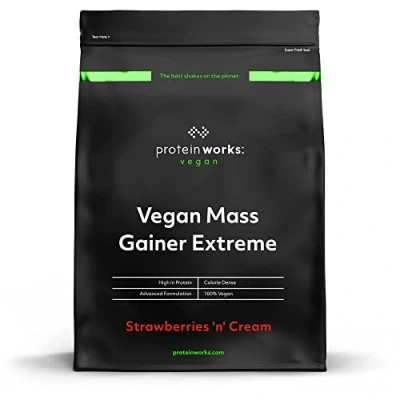 Obrázek THE PROTEIN WORKS Vegan Mass Gainer Extreme, vysoce kalorický a proteinový práškový koktejl, Weight Gainer, jahodový krém, 1 kg