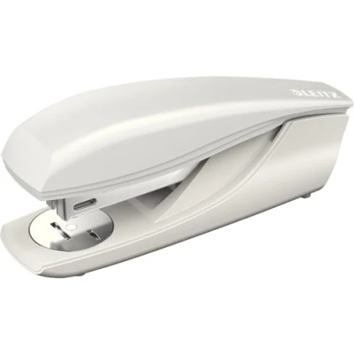 Obrázek Leitz Kancelářská sešívačka, pro 30 listů, ergonomický design, vč. sponek, šedá, série NeXXt, 5500085