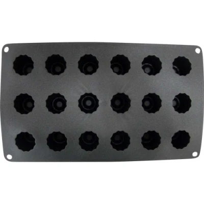 Obrázek Patisse 19197 Moule Ã Mini Cannã ̈ les Bordelais 18 Cavites Platine Noir pajetka 30 x 17,5 cm