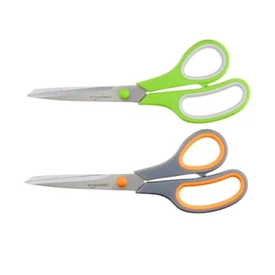 Obrázek Amazon Basics Víceúčelové kancelářské nůžky z ušlechtilé oceli s komfortní rukojetí, povrchová úprava PVD, 2 kusy, zelená/šedá/oranžová/bílá