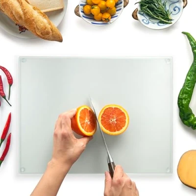 Obrázek Krájecí prkénko ze skla 40 x 30 cm prkénko, skleněné na krájení kuchyňské skla, hygienické, odolné vůči teplu, protiskluzové silikonové nohy, proti