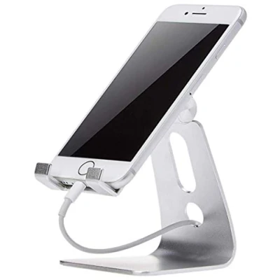 Obrázek Amazon Basics Nastavitelný stojan na mobil pro iPhone a Android, 8,1 x 7,62 9,9 cm, stříbrné barvy