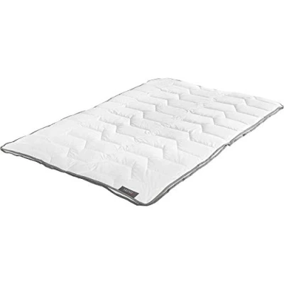 Obrázek Badenia Trendline Basic prošívaná přikrývka pro 4 roky. Lze prát s potahem z kvalitní bavlněné směsové tkaniny zotavující spánek, Made in Germany, 155 x 220 cm bílá, certifikace Öko Tex