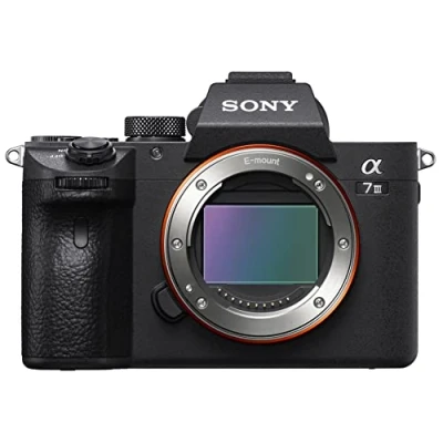Obrázek Sony Alpha 7 III Bezzrcadlový plnoformátový fotoaparát (rychlý 0,02s AF, optická 5osá stabilizace obrazu v pouzdře, 4K HLG videozáznamy, velká kapacita baterie), černý