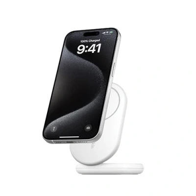 Obrázek Belkin nabíječka BoostCharge MagSafe magnetická skládací bezdrátová Qi2, 15 W, rychlonabíječka, kompatibilní s MagSafe, pro iPhone série 16, 15, 14, 13, 12 a režim Standy bílá