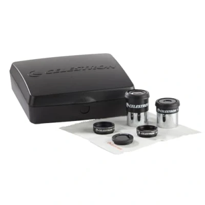 Obrázek Celestron Sada teleskopického příslušenství 94306 PowerSeeker se dvěma 1,25&quot; číšníkovými okuláry, 3 barevné filtry pro dalekohledy a čisticí hadřík.