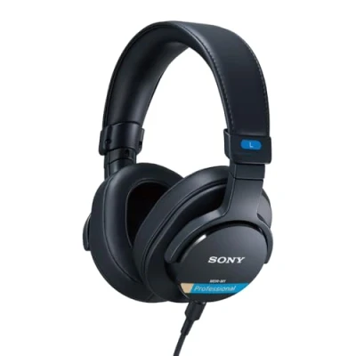 Obrázek Sony Studiová sluchátka MDR M1 se zavřeným hřbetem kabelové připojení, ultra širokopásmové přehrávání (5 Hz 80 kHz), ideální pro studiové nahrávky a míchání, lehká (216 g), 2 odnímatelné kabely,