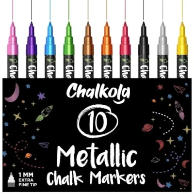 Obrázek Chalkola Kreidestifte für Tafel Abwaschbar 10 Metallic Stifte 1mm Extra Feine Spitze Kreide Stift Fenster, Tafel, Whiteboard &amp; als Glasstift. Chalk markers Erwachsene Kinder