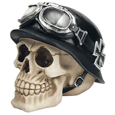 Obrázek Nemesis Now Dekorační figurka lebka, železný kříž, 17 cm, slonová kost