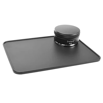 Obrázek Tamping podložka Station černá 20 cm x 15 z protiskluzového silikonu příslušenství barista by [JoeFrex] (malá)