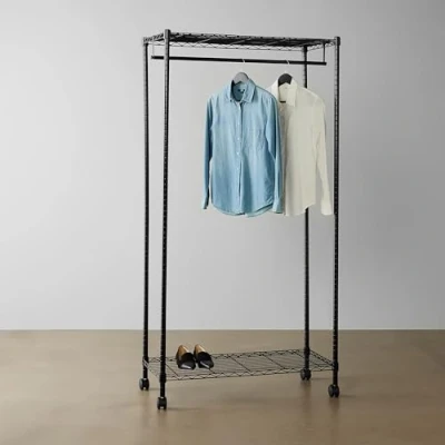 Obrázek Amazon Basics Kleiderständer mit oberen und unteren Fächern, Schwarz, 91 x 45.6 180.2 cm