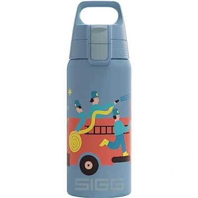 Obrázek SIGG Izolovaná láhev na pití pro děti Shield Therm One Hasič vhodná sycené kyseliny zabezpečená proti vytečení do myčky nádobí bez BPA 90 % recyklovaná ušlechtilá ocel