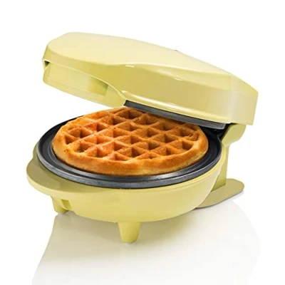 Obrázek Bestron Mini vaflovač pro klasické vafle, malý s nepřilnavým povrchem, dětské narozeniny, rodinné oslavy, Velikonoce nebo Vánoce, retro design, 550 W, barva: žlutá