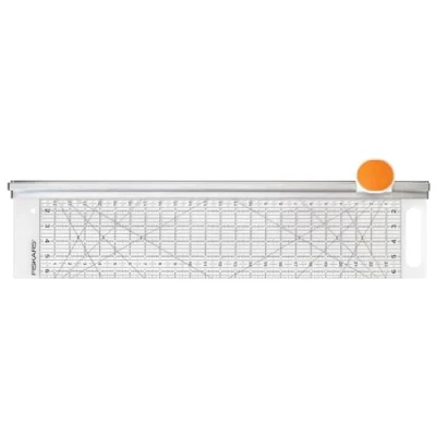 Obrázek Fiskars Měřič Ø 45 mm) s pravítkem, 6&quot; x 24&quot;, oranžová/bílá, 1014651