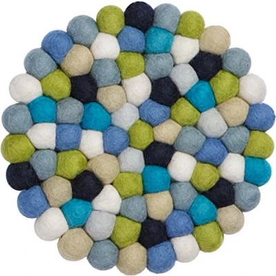 Obrázek myfelt Fritz podložka pod hrnec, střižní vlna, barevná, Ø 20 cm, odolná až do 300