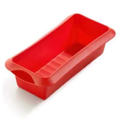 Obrázek Lékué 1210524R01M033 silikonová forma, obdélníková, 24 x 10 6,8 cm, červená