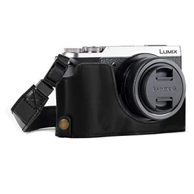 Obrázek MegaGear Ever Ready kožená poloviční kapsa s popruhem a přístupem baterie pro Panasonic Lumix DMC GX85, GX80 černá
