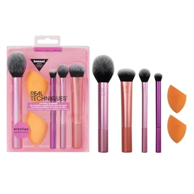 Obrázek Real Techniques Everyday Essentials + Make up Schwamm Set, 4 Pinsel und 2 Blender Schwämme, für Foundation, Rouge, Bronzer, Lidschatten Puder, synthetische Borsten, 6 teiliges Set