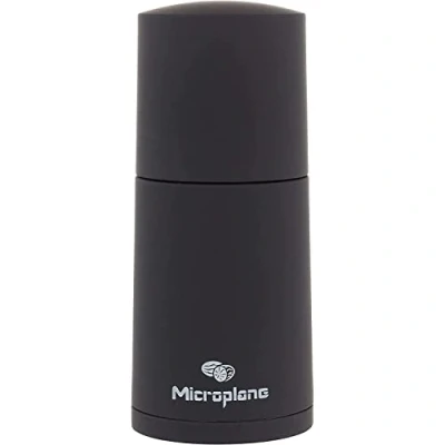 Obrázek Microplane Mlýnek na koření černý muškátový oříšek, skořici, zrna tonka, dlouhý pepř a jiné sušené
