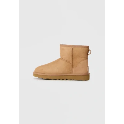 Obrázek UGG Classic MINI Kotníkové boty, Ženy, Velikost: 36, Chestnut boty