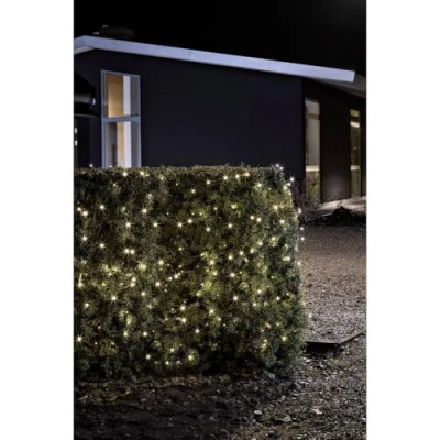 Obrázek Konstsmide 3730 100 LED světelný řetěz / pro venkovní použití (IP44) provoz na baterie: 4xD 1,5 V (exk.) se světelným senzorem, časovač 6 h a 9 240 diod černý kabel, teplá bílá