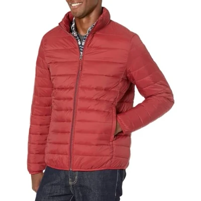 Obrázek Amazon Essentials Pánská skladná, lehká, vodoodpudivá pufrová bunda (k dostání ve Big &amp; Tall), cihlově červená, S