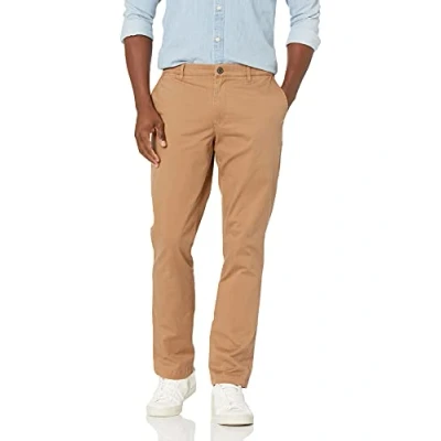 Obrázek Amazon Essentials Herren Chinohose, Komfortabler, Gewaschener Stretch, Sportlich Geschnitten (Früher Goodthreads), Khakibraun, 35W / 32L