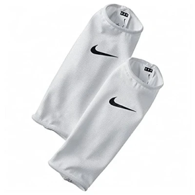 Obrázek Nike Ponožky Guard Lock, bílá/černá/černá, M