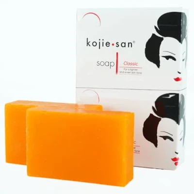 Obrázek Kojie San Skin Lightening Kojic Acid Soap 2 Bars 65 g + 1 YouLookLight screen/hadřík na čištění telefonu